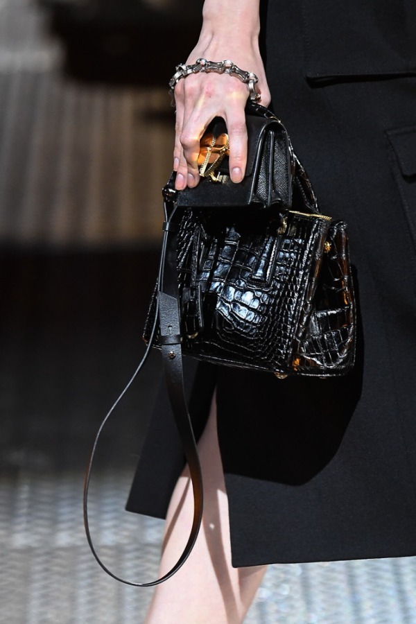 プラダ(PRADA) 2019-20年秋冬ウィメンズコレクション  - 写真36