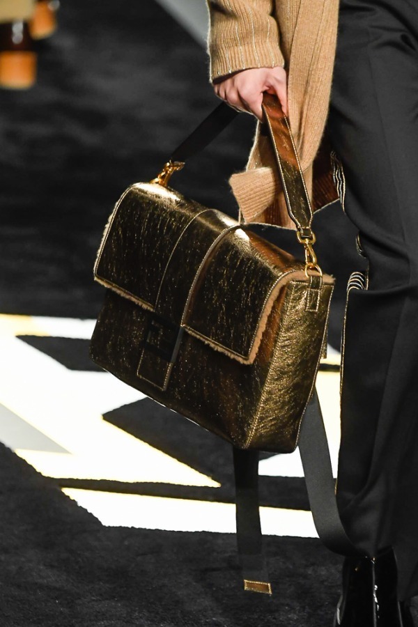 フェンディ(FENDI) 2019-20年秋冬メンズコレクション  - 写真32