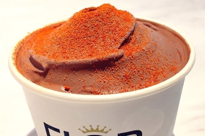 「カフェフロアジェラート」