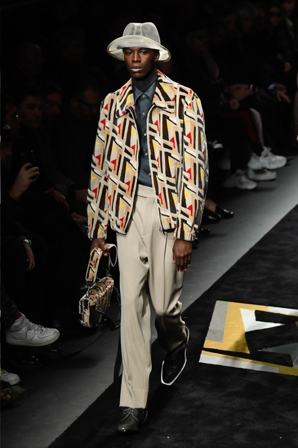 カール ラガーフェルド(Karl Lagerfeld), フェンディ(FENDI) FF｜写真7