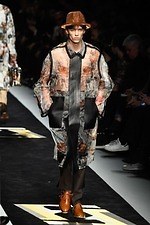 カール ラガーフェルド(Karl Lagerfeld), フェンディ(FENDI) FF｜写真9