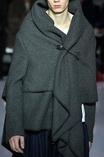 フミト ガンリュウ 2019-20年秋冬ウィメンズ＆メンズコレクション - 身体と服の間、服と服の間｜写真3