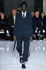 フミト ガンリュウ 2019-20年秋冬ウィメンズ＆メンズコレクション - 身体と服の間、服と服の間｜写真7