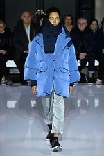 フミト ガンリュウ 2019-20年秋冬ウィメンズ＆メンズコレクション - 身体と服の間、服と服の間｜写真15