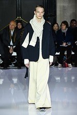 フミト ガンリュウ 2019-20年秋冬ウィメンズ＆メンズコレクション - 身体と服の間、服と服の間｜写真33