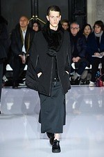 フミト ガンリュウ 2019-20年秋冬ウィメンズ＆メンズコレクション - 身体と服の間、服と服の間｜写真47