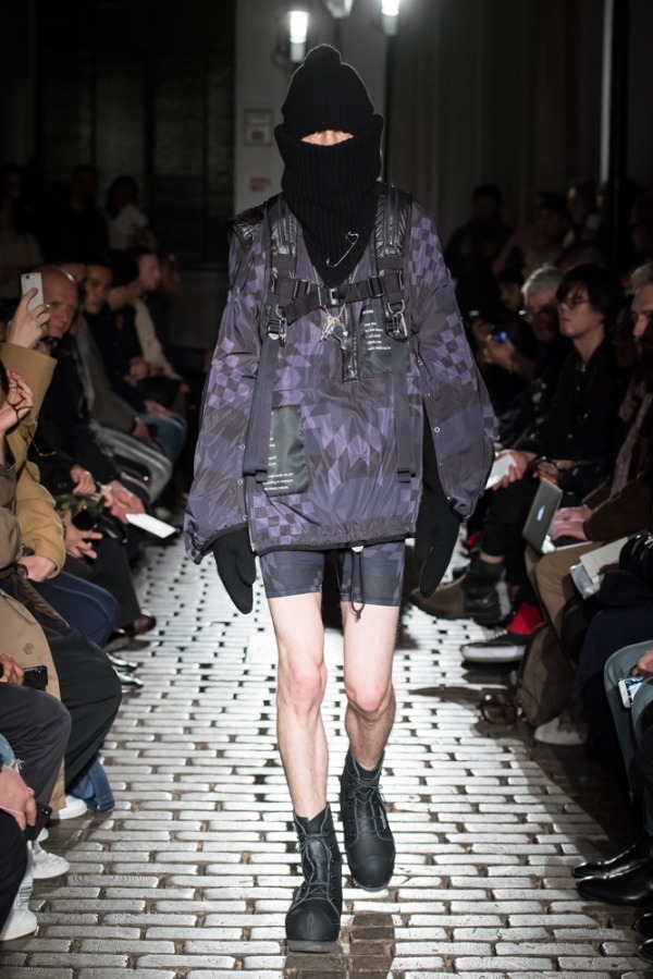 タカヒロミヤシタザソロイスト． 2019-20年秋冬<span>コレクション</span> - 写真36