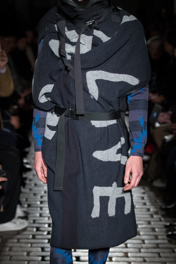 タカヒロミヤシタザソロイスト． 2019-20年秋冬<span>コレクション</span> - 写真51