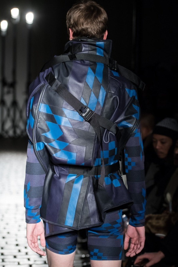 タカヒロミヤシタザソロイスト． 2019-20年秋冬<span>コレクション</span> - 写真54