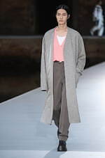 ヴァレンティノ 2021-22年秋冬オートクチュールコレクション - 絵画とオートクチュールの融合｜写真30