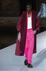 ヴァレンティノ 2021-22年秋冬オートクチュールコレクション - 絵画とオートクチュールの融合｜写真60