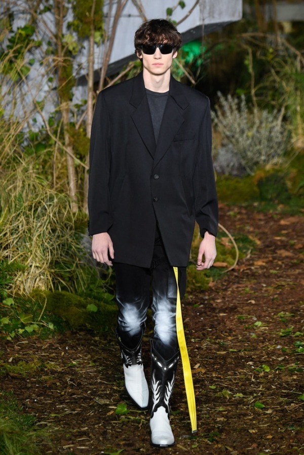 オフ-ホワイト (OFF-WHITE) 2019-20年秋冬メンズコレクション シルエット - 写真10