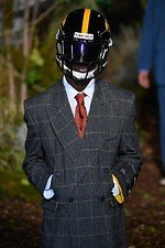 オフ-ホワイト 2019-20年秋冬コレクション - 公共放送が映し出すスペクタクルな世界｜写真35