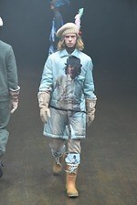 アンダーカバー(UNDERCOVER) 時計じかけのオレンジ｜写真35