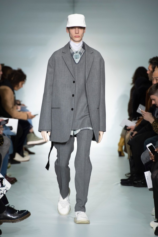 オーエーエムシー 2019-20年秋冬<span>コレクション</span> - 写真9