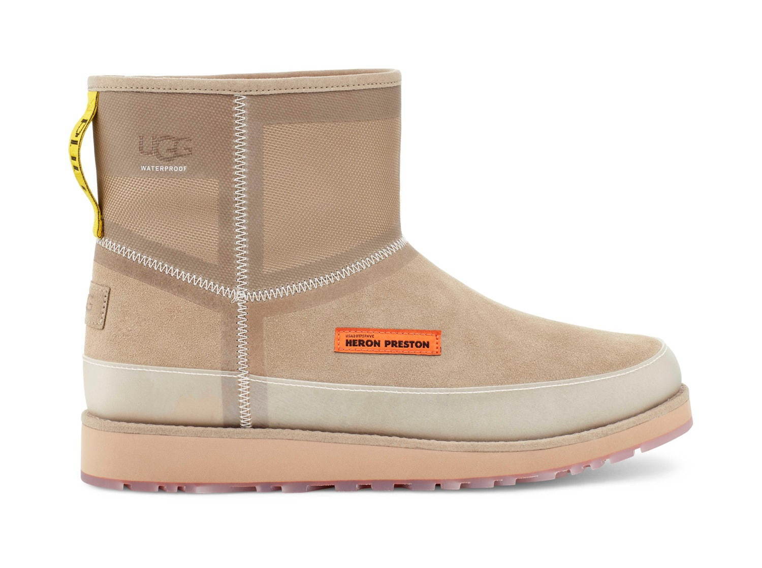 ヘロン・プレストン×UGGのブーツ - ナイロンアッパー×半透明ラバーソール、イエロープルタブも コピー