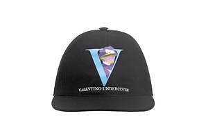 ヴァレンティノ×アンダーカバー、高橋盾による“過去と未来”がテーマのグラフィックを採用｜写真31