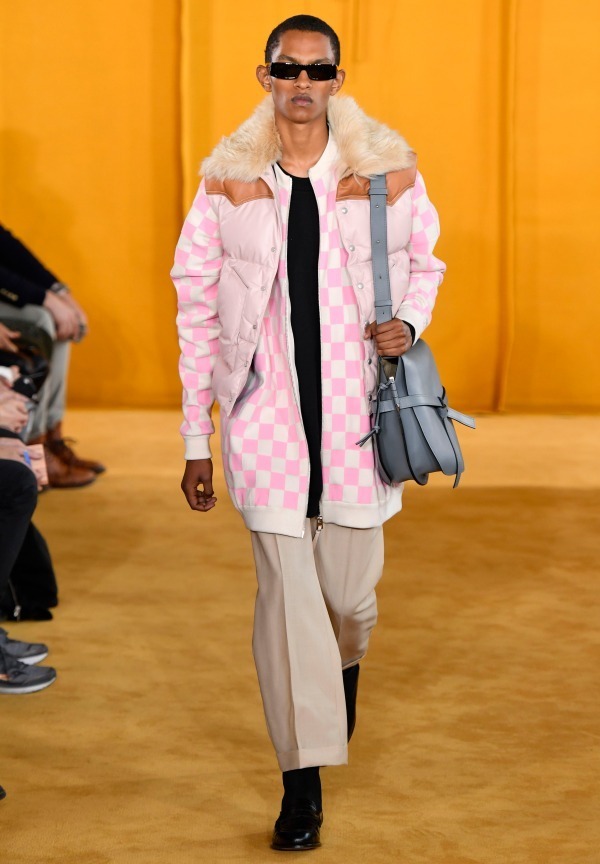 ロエベ(LOEWE) 2019-20年秋冬メンズコレクション  - 写真17