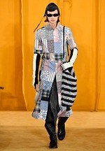 ロエベ 2019-20年秋冬コレクション、男性らしさを引き立てるクラフトマンシップ｜写真9