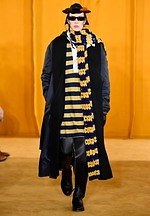 ロエベ 2019-20年秋冬コレクション、男性らしさを引き立てるクラフトマンシップ｜写真33