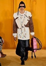 ロエベ 2019-20年秋冬コレクション、男性らしさを引き立てるクラフトマンシップ｜写真35