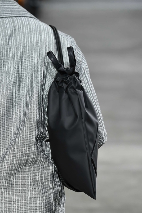 イッセイ ミヤケ メン(ISSEY MIYAKE MEN) 2019-20年秋冬メンズコレクション  - 写真28