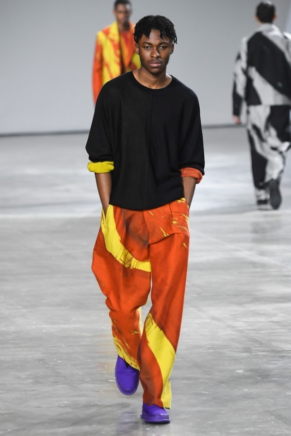 イッセイ ミヤケ メン(ISSEY MIYAKE MEN) 2019-20年秋冬メンズコレクション  - 写真34