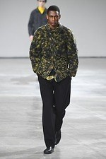 風と嵐とカミナリさまが躍る！──イッセイ ミヤケ メン 2019年
