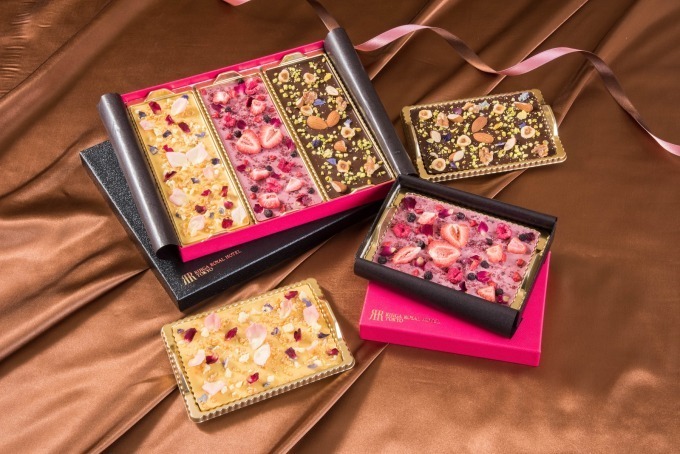 花の宝石箱 のようなチョコレート ショコラビジュー リーガロイヤルホテル東京のバレンタインで ファッションプレス