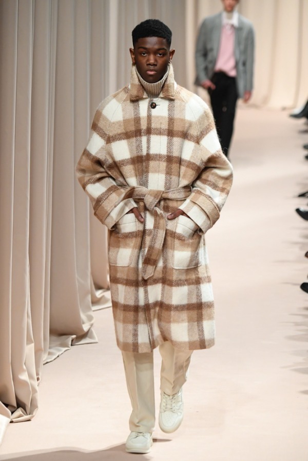 アミ 2019-20年秋冬<span>コレクション</span> - 写真18