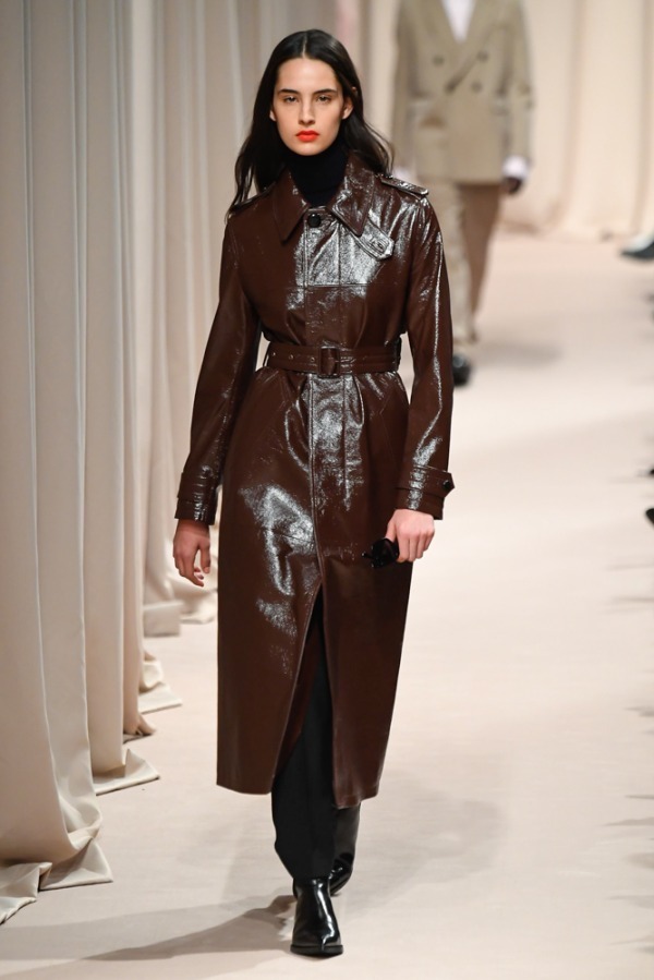 アミ パリス(Ami Paris) 2019-20年秋冬ウィメンズコレクション  - 写真11