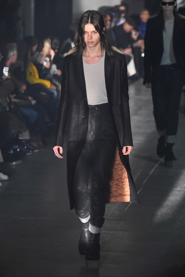 リック・オウエンス(Rick Owens) 2019-20年秋冬メンズコレクション  - 写真16