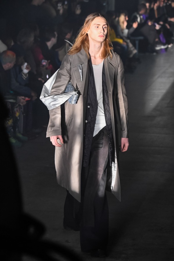 リック・オウエンス(Rick Owens) 2019-20年秋冬メンズコレクション シルエット - 写真20