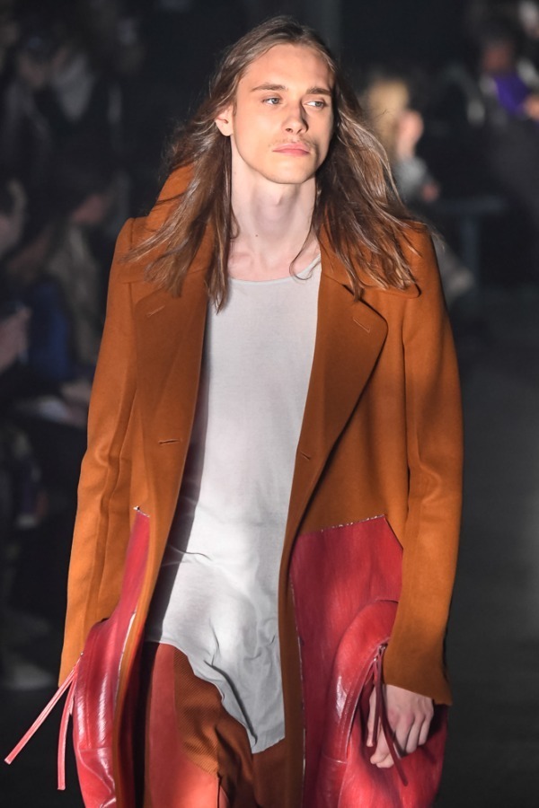 リック・オウエンス(Rick Owens) 2019-20年秋冬メンズコレクション  - 写真34