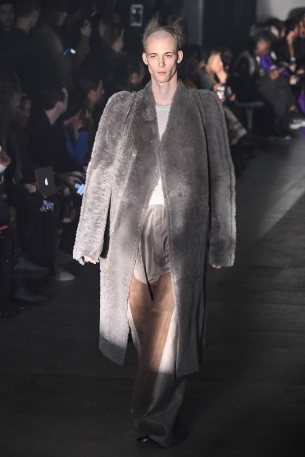 リック・オウエンス(Rick Owens) 2019-20年秋冬メンズコレクション シルエット - 写真36