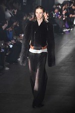 リック・オウエンス 2019-20年秋冬メンズコレクション - 造形美が生み出す神秘性｜写真47