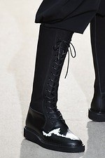 ヨウジヤマモト 2019年秋冬メンズコレクション - 繊細な描写を黒にのせて、脆く果敢ないエレガンス｜写真58