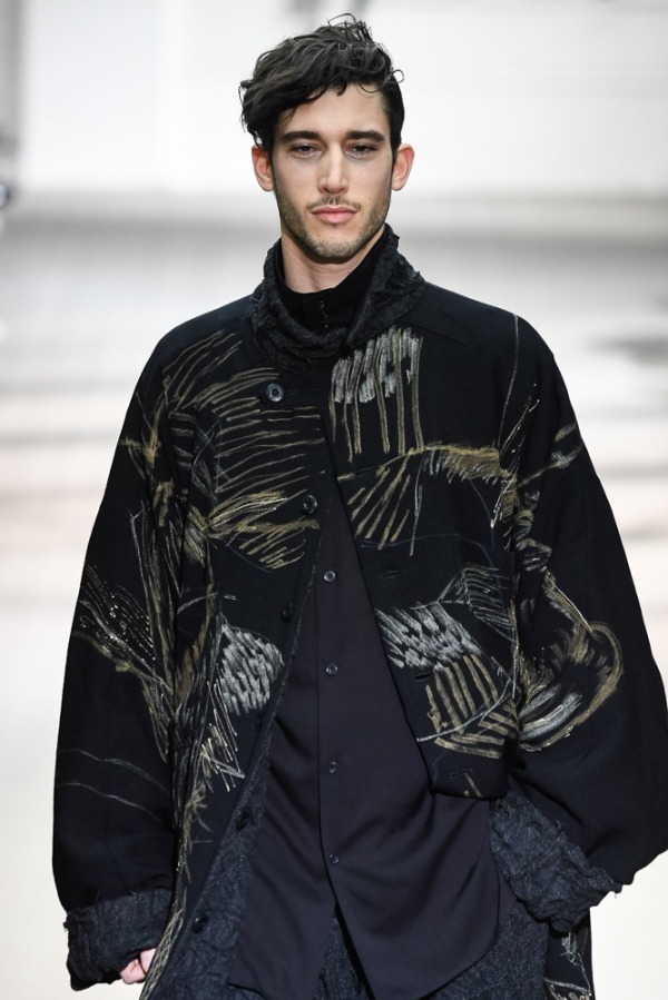 ヨウジヤマモト(Yohji Yamamoto) 2019-20年秋冬メンズコレクション ディテール - 写真23