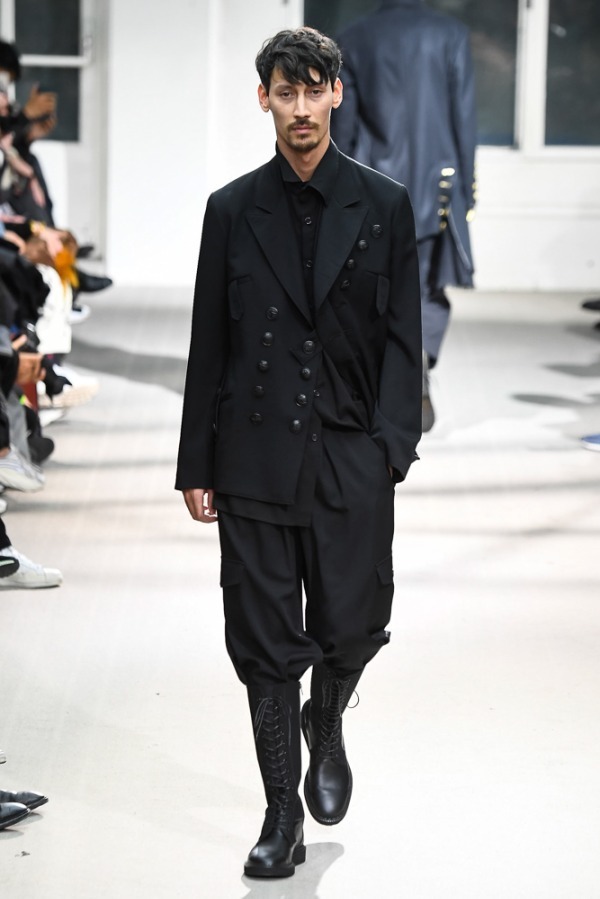 ヨウジヤマモト(Yohji Yamamoto) 2019-20年秋冬メンズコレクション  - 写真73