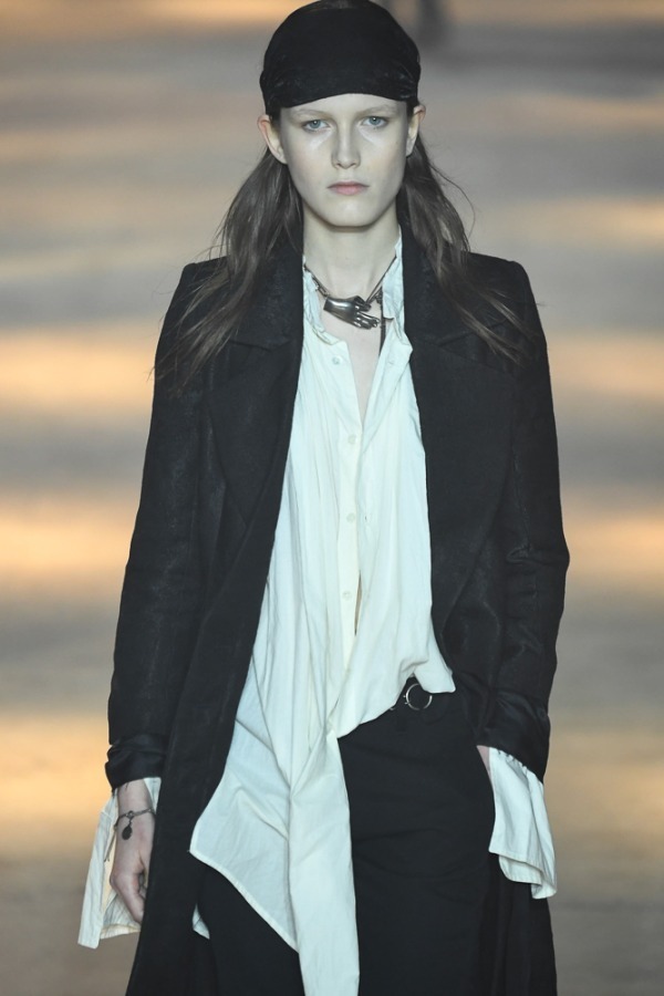 アン ドゥムルメステール(ANN DEMEULEMEESTER) 2019-20年秋冬メンズ ...