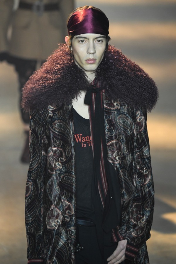 アン ドゥムルメステール(ANN DEMEULEMEESTER) 2019-20年秋冬メンズコレクション  - 写真28