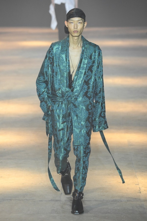 アン ドゥムルメステール(ANN DEMEULEMEESTER) 2019-20年秋冬メンズコレクション  - 写真44