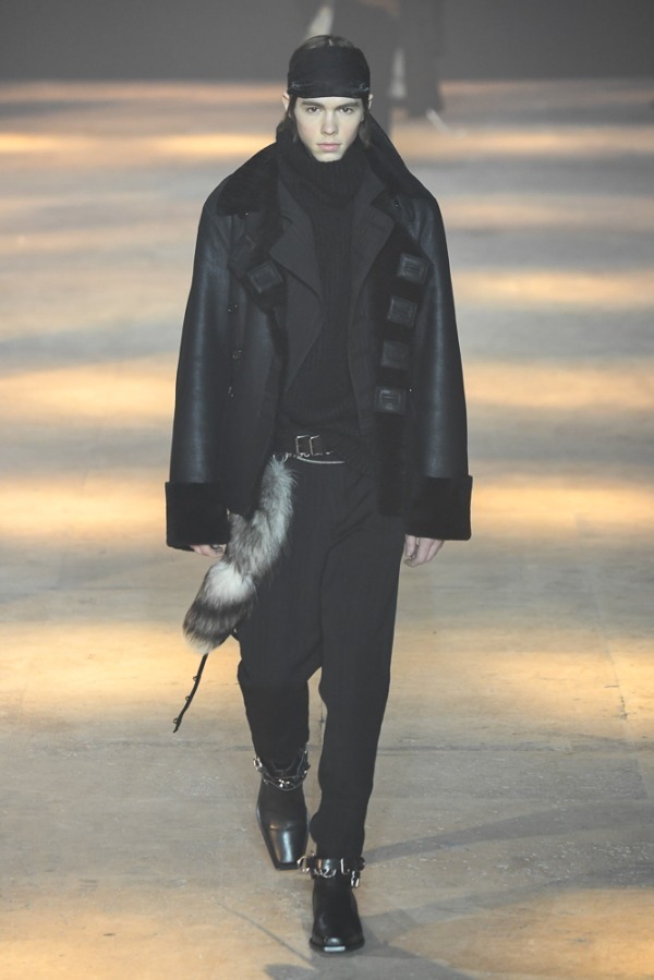 アン ドゥムルメステール(ANN DEMEULEMEESTER) 2019-20年秋冬メンズコレクション  - 写真51