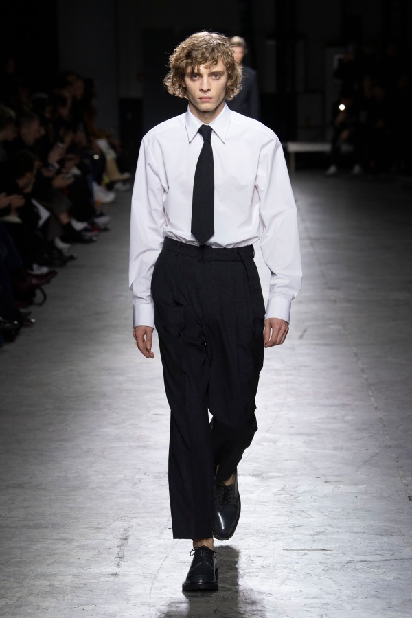 ドリス ヴァン ノッテン(DRIES VAN NOTEN) 2019-20年秋冬メンズコレクション  - 写真1