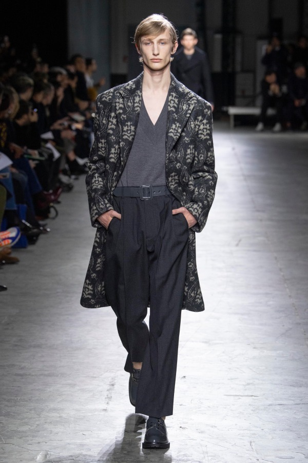 ドリス ヴァン ノッテン(DRIES VAN NOTEN) 2019-20年秋冬メンズコレクション シルエット - 写真12