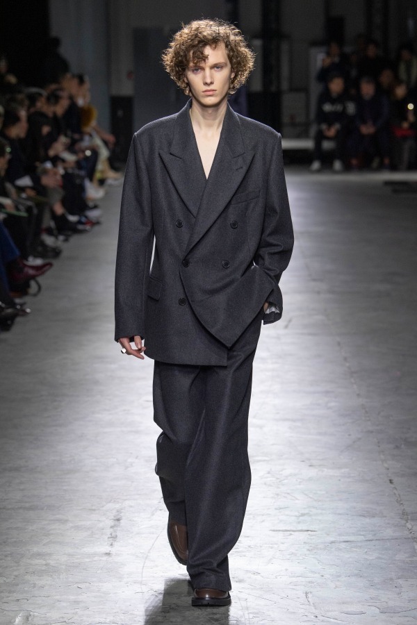 ドリス ヴァン ノッテン(DRIES VAN NOTEN) 2019-20年秋冬メンズコレクション  - 写真19