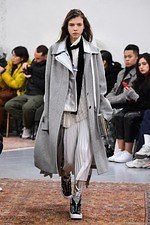 sacai 2019年プレフォールコレクション、“メルティングポット”の概念をハイブリッドで表現｜写真13