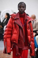 sacai 2019年プレフォールコレクション、“メルティングポット”の概念をハイブリッドで表現｜写真34