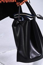 sacai 2019年プレフォールコレクション、“メルティングポット”の概念をハイブリッドで表現｜写真48