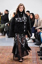 sacai 2019年プレフォールコレクション、“メルティングポット”の概念をハイブリッドで表現｜写真55